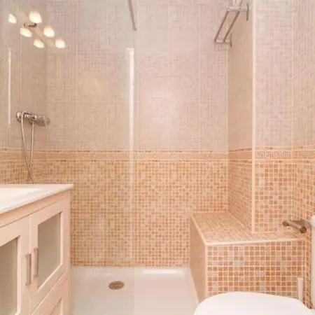 Piso Precioso Con Vistas Al Mar. * Nerja